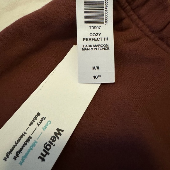 Aritzia TNA Cozy Fleece Perfect Hi-Rise Mini Sweatshort, size M dark maroon - Picture 2 of 2
